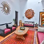 Luxury Riad Mounia