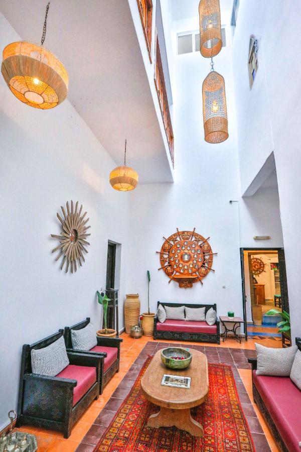 Hotel Luxury Mounia *