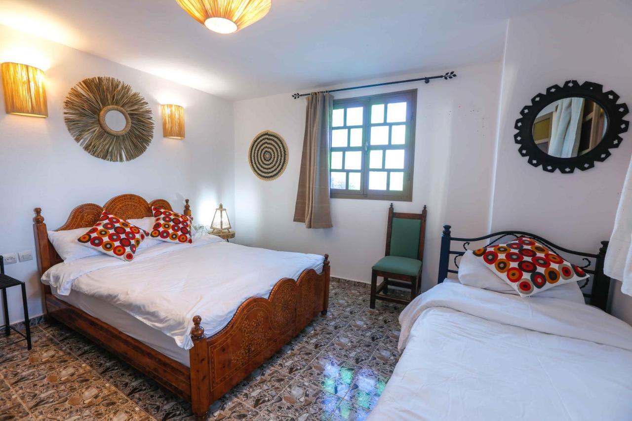 Hotel Luxury Mounia *
